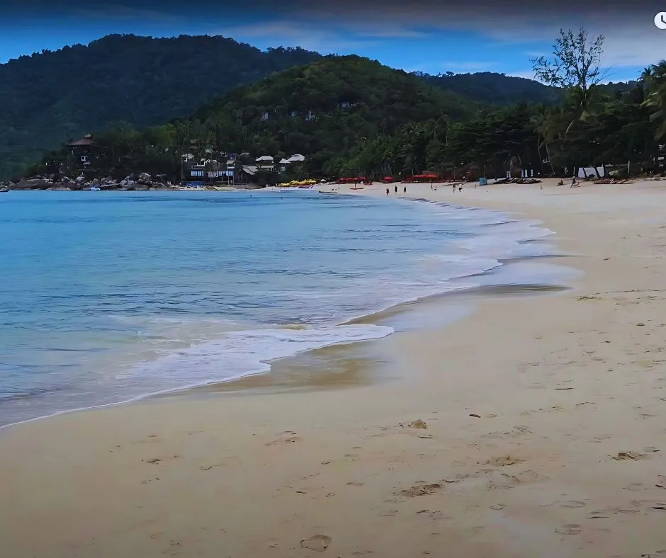 Thong Nai Pan Bay